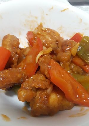 Hình của món Gà lăn bột sốt chua ngọt.