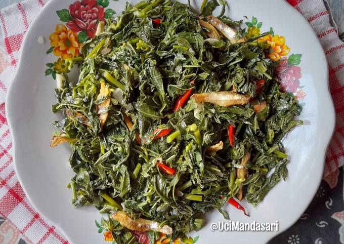 Resep Tumis Daun Singkong Oleh Uci Mandasari Cookpad