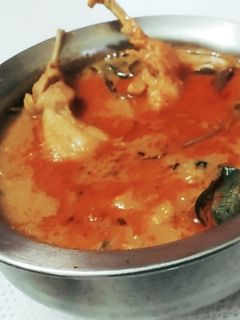 காடை தேங்காய் பால் கிரேவி (kaadai thengai paal recipes in Tamil) செய்முறை முக்கிய புகைப்படம்