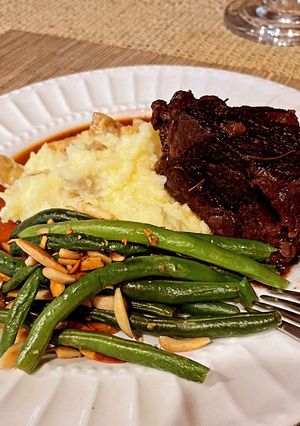 A picture of Braised Beef Short Rib.