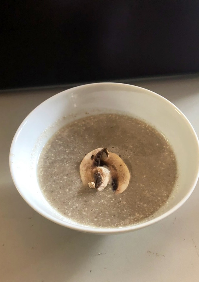 Una foto de Crema de champiñones uff deli