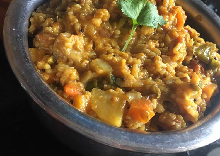 Recipe of Super Quick Homemade Sahi veg khichdi