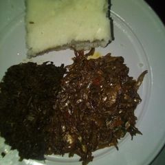 A picture of Omena.