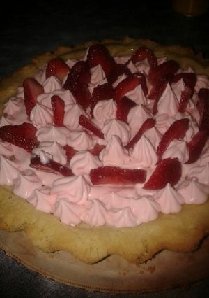 Una foto de Postre de frutillas super rápido