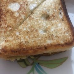 A picture of Potato sandwich.