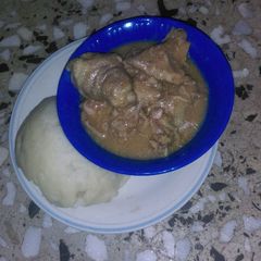 A picture of Nsala (white soup).