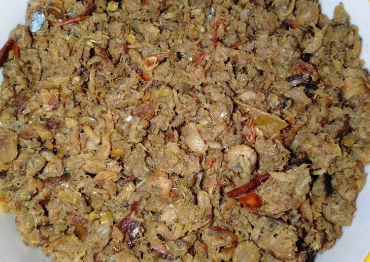 Abon ikan layang (Rabuk)