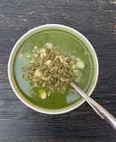 Easy green vegetable lemongrass soup #vegan #vegetarian #gluten-free #paleo
