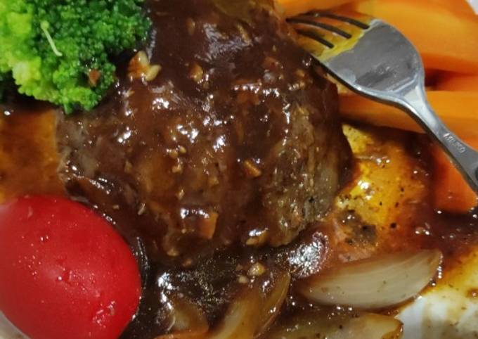 Tenderloin beef steak by widya01