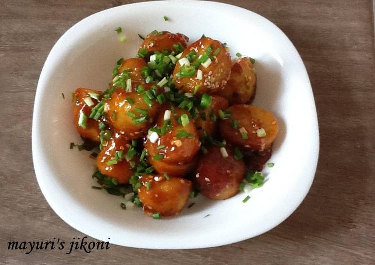 Simple Way to Prepare Award-winning Sesame, Honey Chilli Potatoes