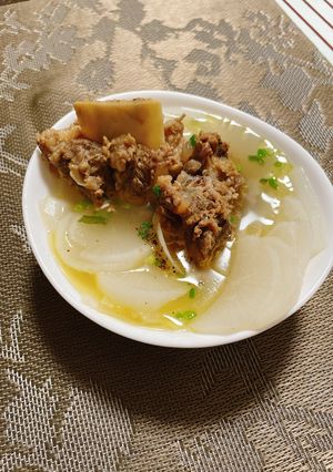 Hình của món Canh sườn bò củ cải.