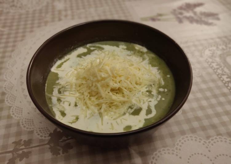 Recipe of Ultimate Quick Broccoli Soup