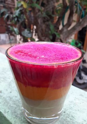 Foto resep Jus Pelangi (pisang-mangga-buah naga)
