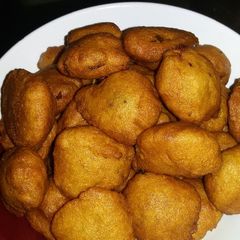 A picture of Akara.