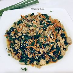 A picture of Ground Pork Stir Fry With Spinach and Carrot.