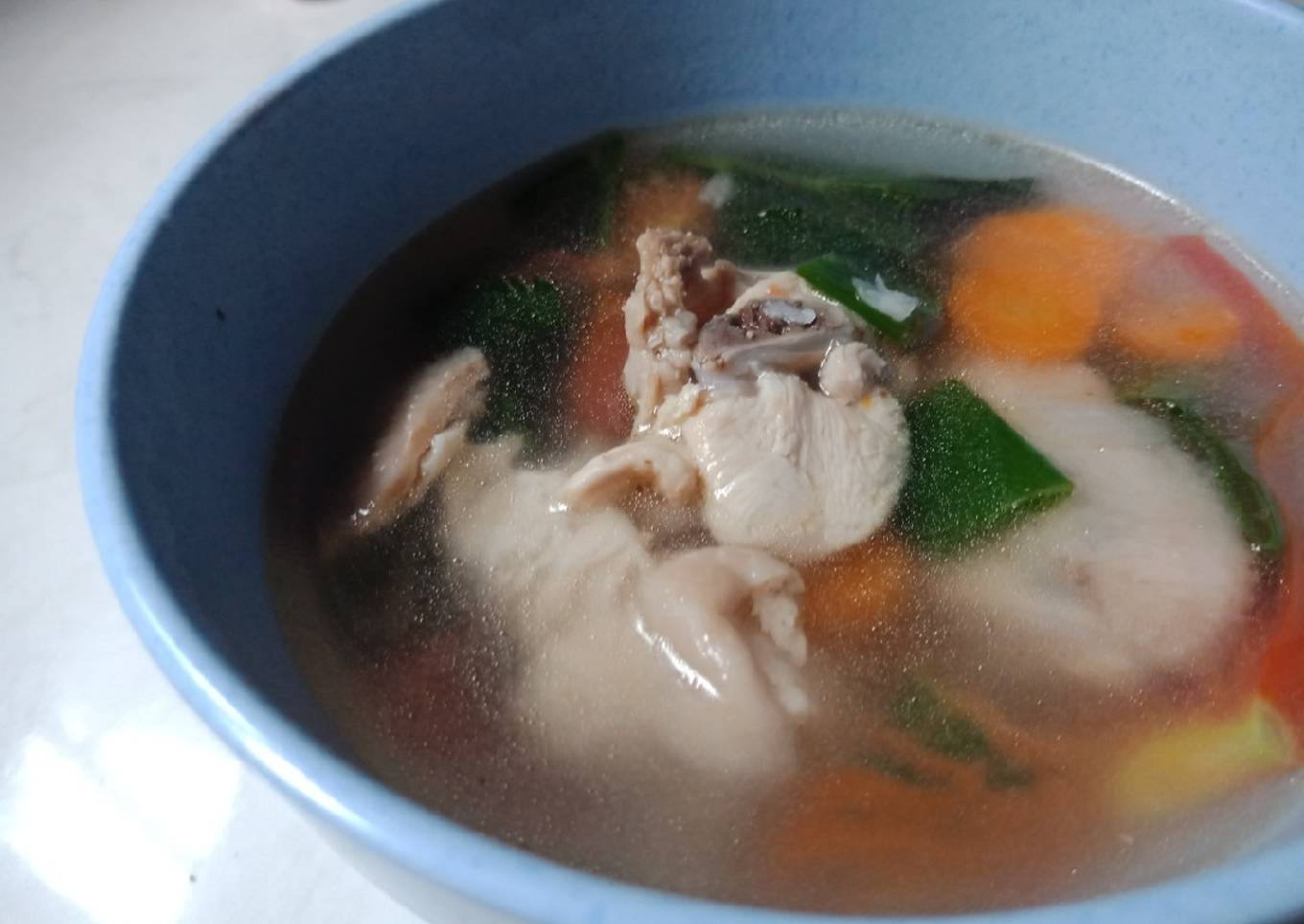 Sop ayam (menu buat si kecil yg lgi pilek)