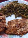 Pechuga de pavo adobada con verduras rehogadas