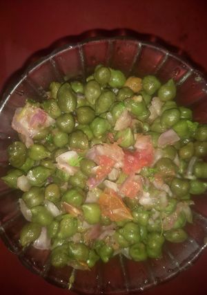 A picture of Hara Chana Chaat.