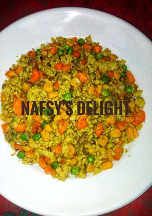 A picture of Veggies scrambled egg.