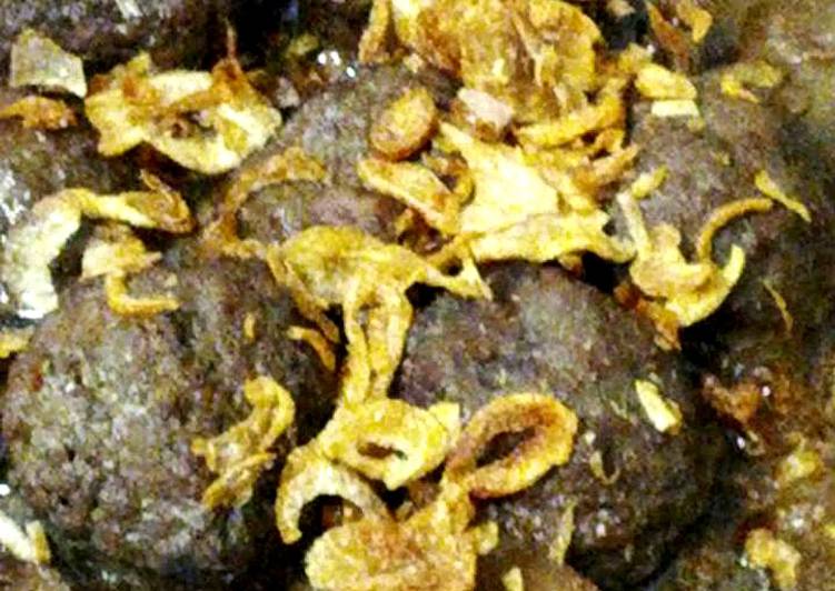 Cara Bikin Semur bola-bola daging yang Harus Anda Coba