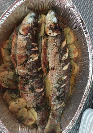 صورة لوصفة طريقة عمل السمك بالبطاطس