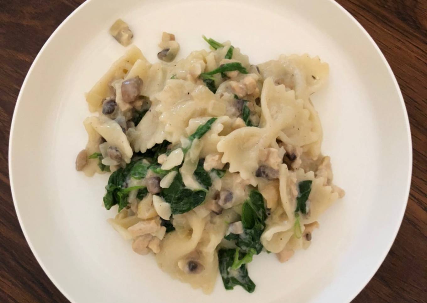 Mpasi 1+ Creamy Mushroom Chicken Pasta