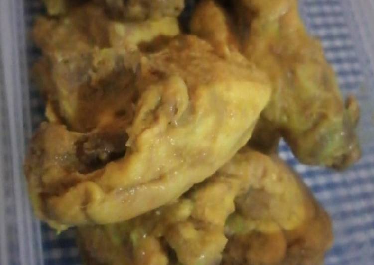 Resep 20. Ayam ungkep bumbu kuning #ketopad #pekanins pirasi, Enak Banget