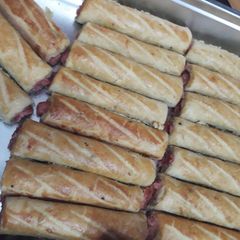 A picture of Sausage rolls.