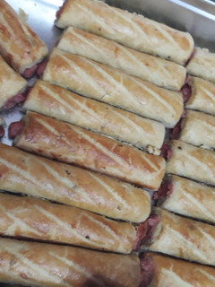 A picture of Sausage rolls.