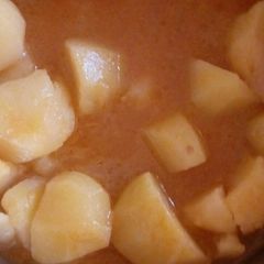A picture of Waru-(Potatoes).