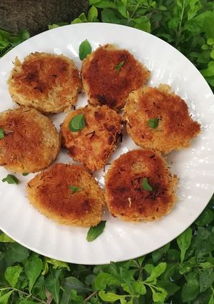 A picture of Russian chicken cutlet.
