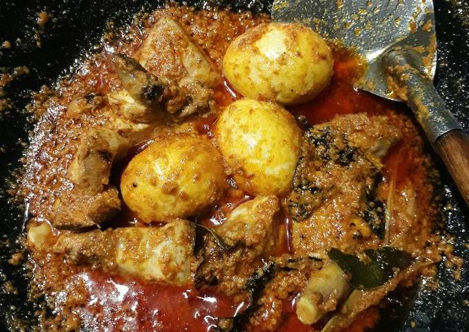 Rendang Ayam Telur