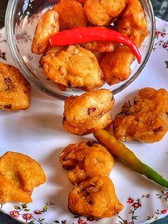 মসুর ডালের বড়া (Masoor daaler bora recipe in bengali) রেসিপির প্রধান ছবি