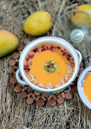 A picture of Aamras.