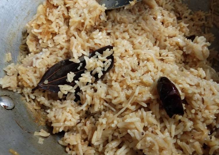 Easiest Way to Make Super Quick Homemade Onion pulav (Sindhi bhugga Chawla)