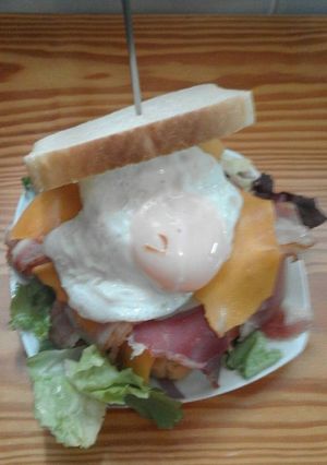Una foto de #Diadelsandwich a lo bestia