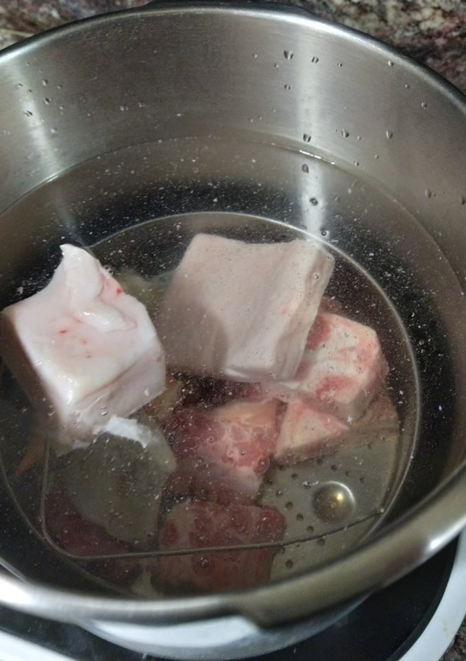 Una foto de Caldo de puchero olla express