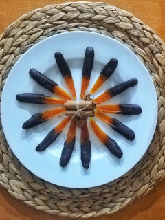 Foto di Scorzette candite al cioccolato, super veloci, ricetta del riciclo 🌷