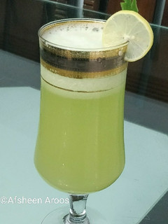 A picture of Cucumber Lemon juice.