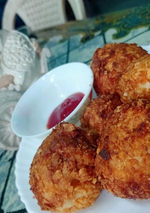 ক্রিসপি ব্রেড পটেটো পাকোড়া (crispy bread potato pakora recipe in Bengali) রেসিপির প্রধান ছবি