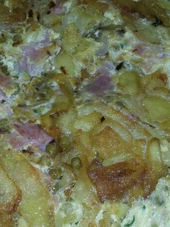 Una foto de Tortilla de papas y algo más
