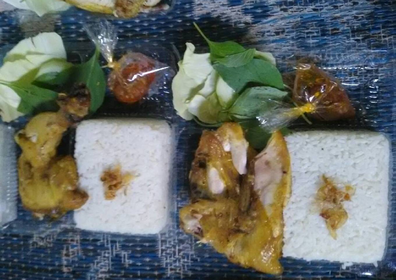 Bagaimana Menyiapkan Ayam geprek bumbu kuning Anti Gagal