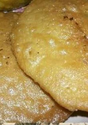 खस्ता कचोरी (Khasta kachori recipe in hindi) रेसिपी मुख्य फोटो
