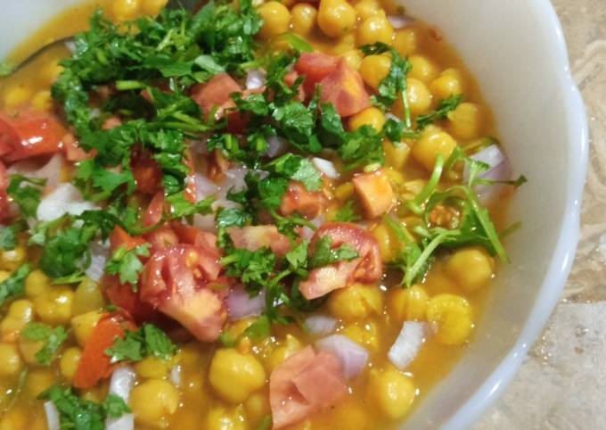 Easiest Way to Make Eric Ripert Kathiyawari Cholay!