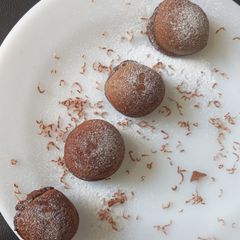 Mini choco lava cake A picture of Mini choco lava cake.