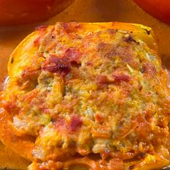 A picture of Stuffed peppers 🫑.