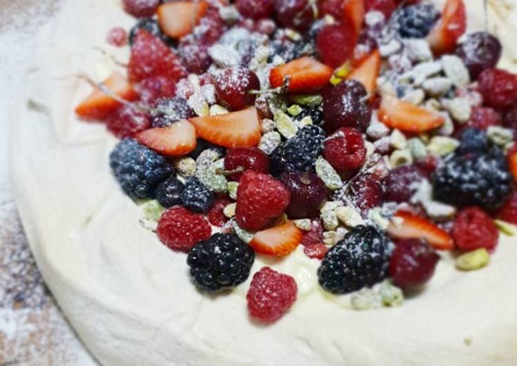 Recipe of Favorite Pavlova with summer fruit