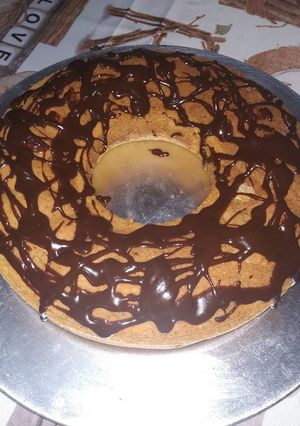 Una foto de Torta de zanahoria con baño de chocolate