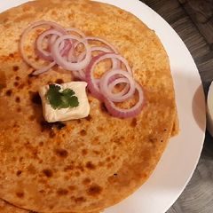 A picture of Mooli k parathey.