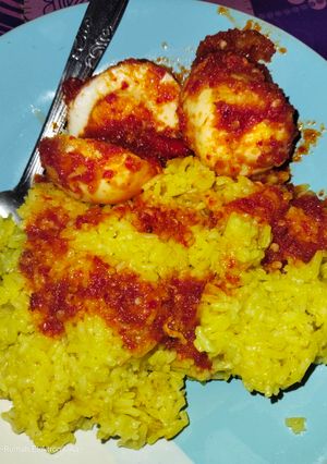Foto resep Nasi kuning simple pakai bumbu racik ayam